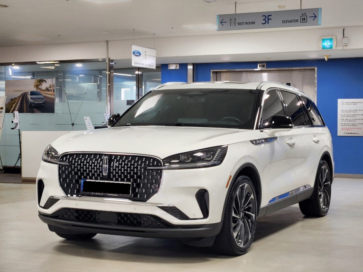 Lincoln Aviator, 2024 — купить в Калуге под ключ