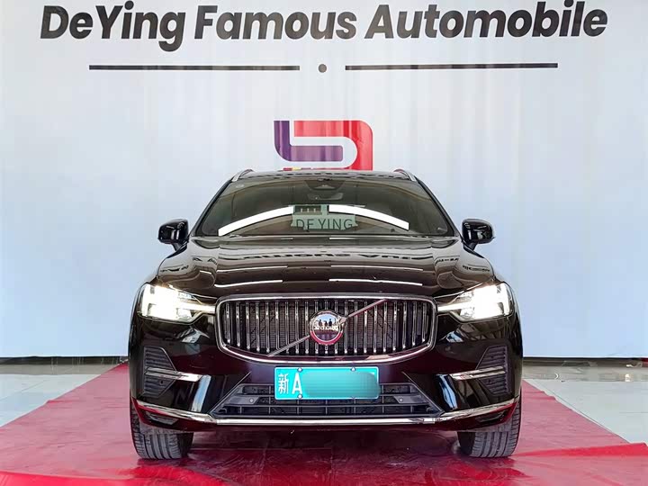Volvo XC60, 2024 — фото 2 из 12