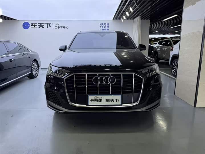 Audi Q7, 2023 — фото 3 из 9