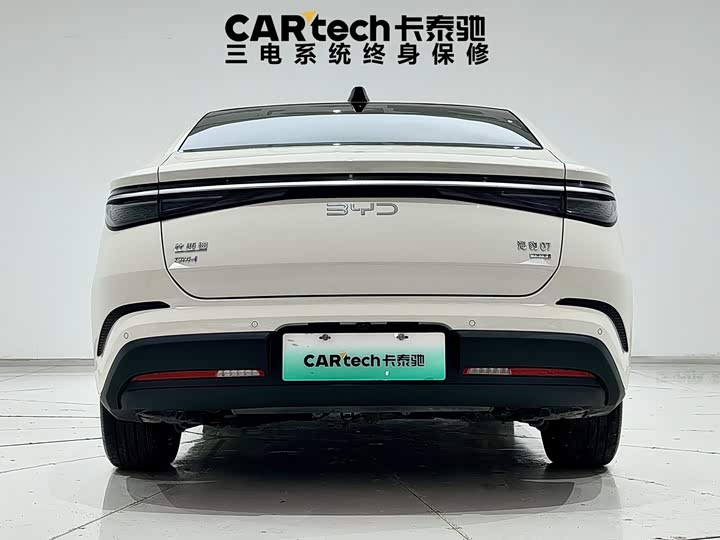 BYD Seal 07 DM-i Hybrid, 2025 — фото 5 из 9