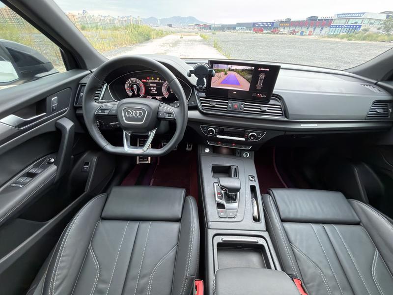 Audi Q5L, 2023 — фото 8 из 12