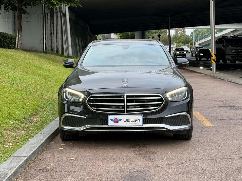 Mercedes-Benz E-Class, 2022 — фото 2 из 12
