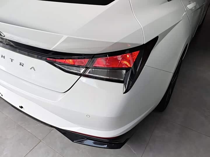 Hyundai Elantra N line, 2023 — фото 8 из 9