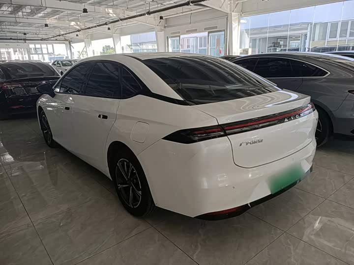 GAC Aion S Max, 2024 — фото 5 из 9