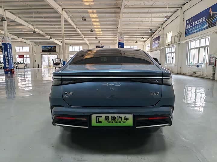 BYD Seal 07 DM-i Hybrid, 2025 — фото 5 из 9