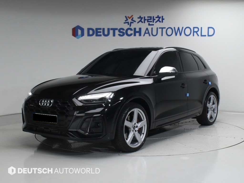Audi SQ5, 2023 — купить в Санкт-Петербурге под ключ