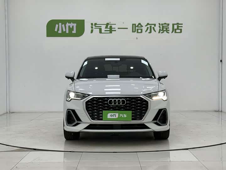 Audi Q3 Sportback, 2023 — фото 2 из 9
