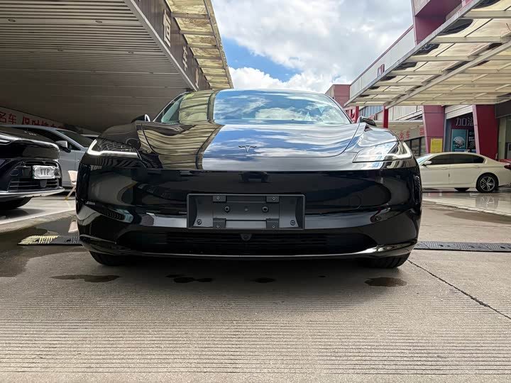 Tesla Model 3, 2026 — фото 3 из 9
