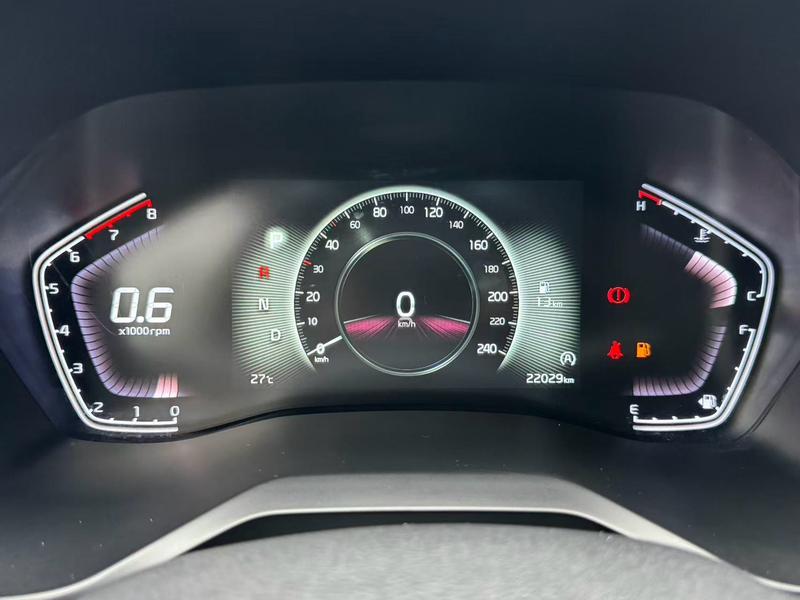 Kia Sportage GT-line, 2023 — фото 10 из 12