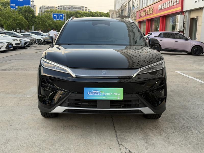 BYD Song Ultra EV, 2026 — фото 2 из 12