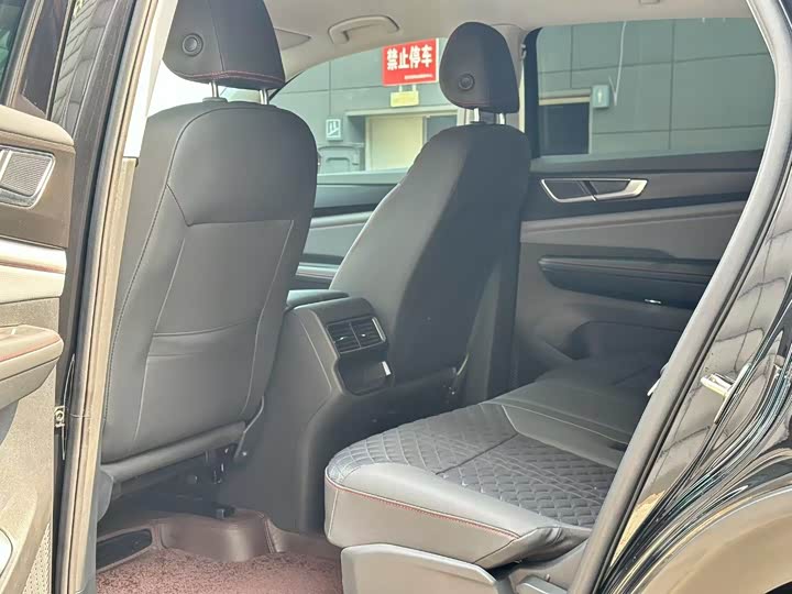 Volkswagen Teramont X, 2023 — фото 4 из 9