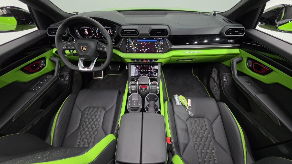 Lamborghini Urus, 2025 — купить в Ульяновске под ключ