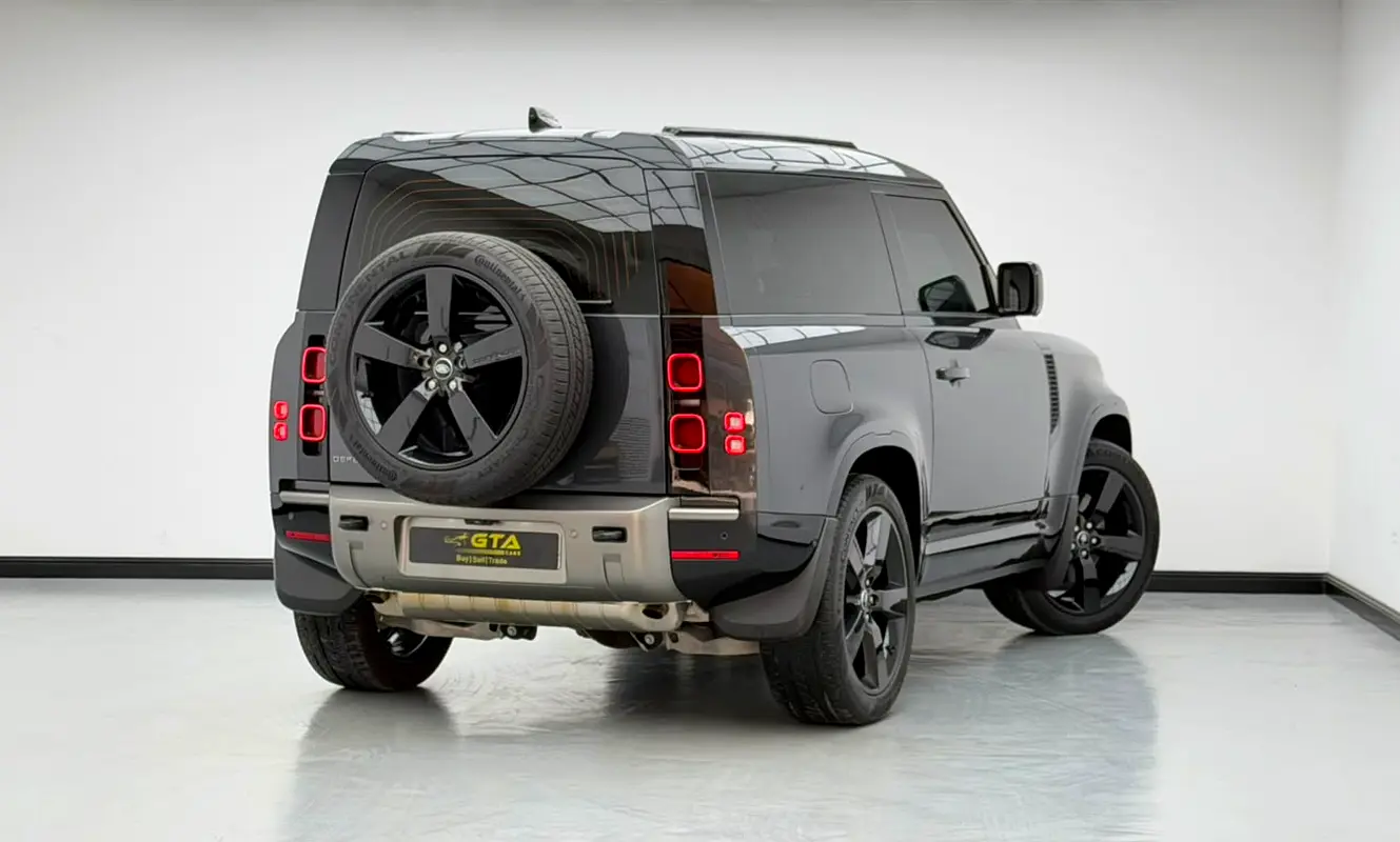 Land Rover Defender, 2025 — фото 4 из 10