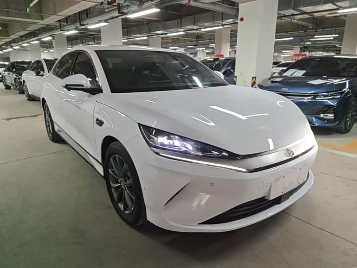 BYD Qin L, 2025 — фото 4 из 9