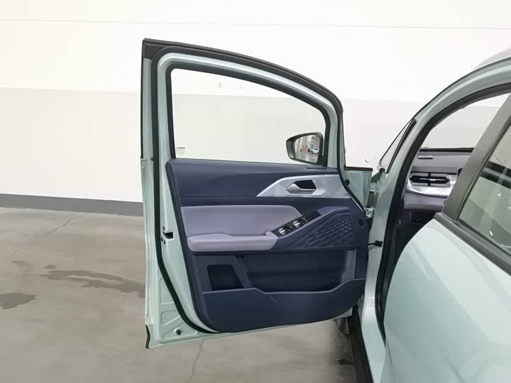 Geely Geometry E Firefly, 2022 — фото 8 из 9