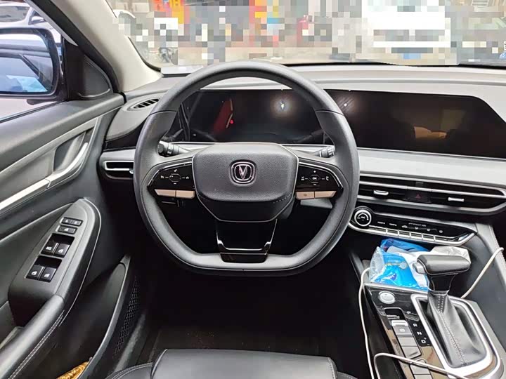 Changan Eado Plus, 2022 — фото 3 из 9