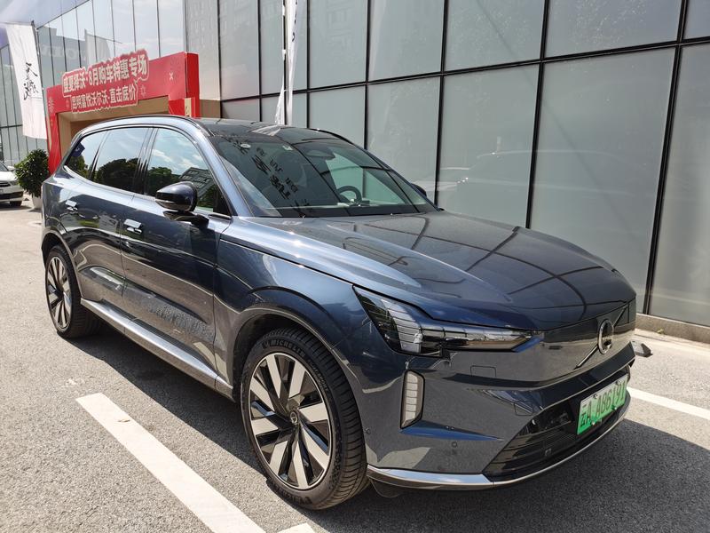 Volvo EX90, 2026 — фото 3 из 12