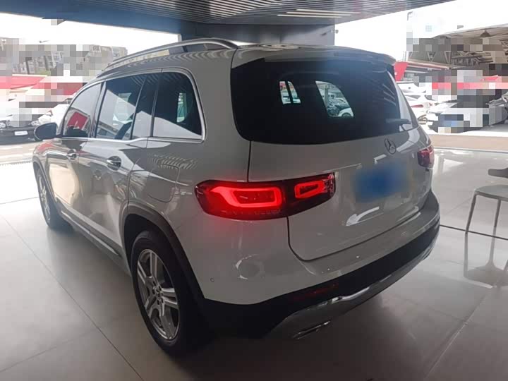 Mercedes-Benz GLB-Class, 2023 — фото 5 из 9