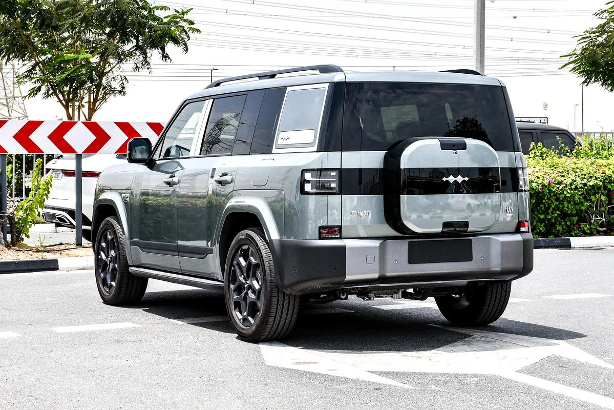 BYD Leopard Titanium 7, 2026 — фото 6 из 10