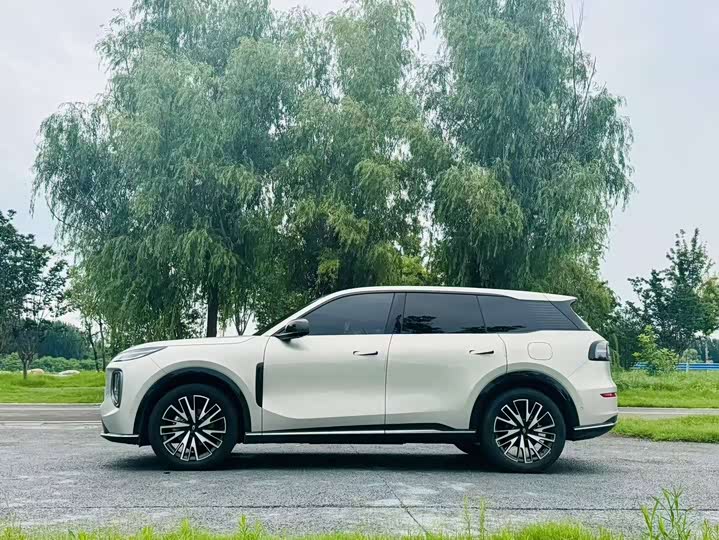 Changan Qiyuan (Nevo) Q07, 2025 — фото 4 из 9