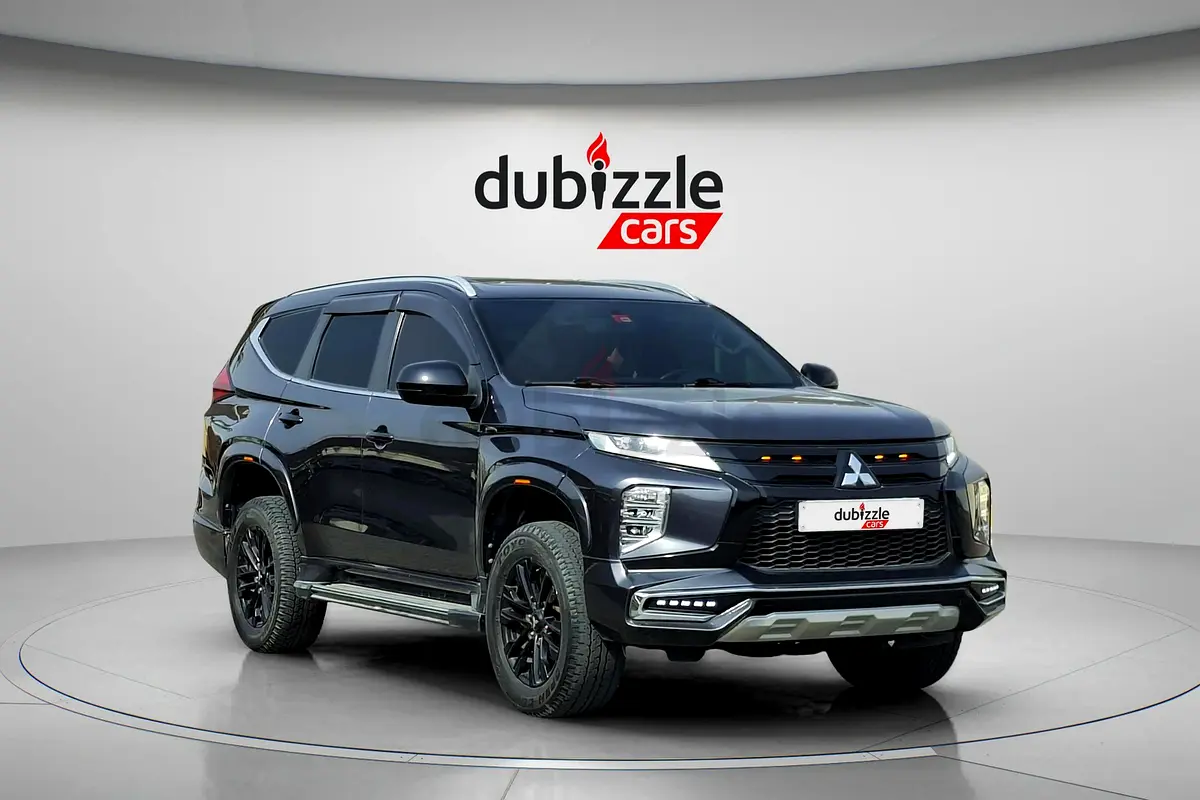 Mitsubishi Montero Sport, 2022