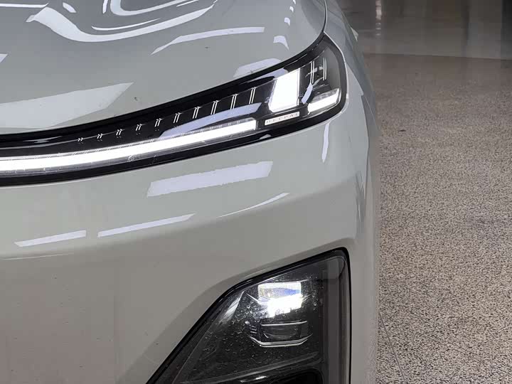 Changan Deepal S09, 2025 — фото 8 из 9