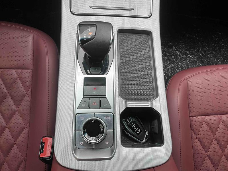 Jetour X70 Plus, 2023 — фото 11 из 12