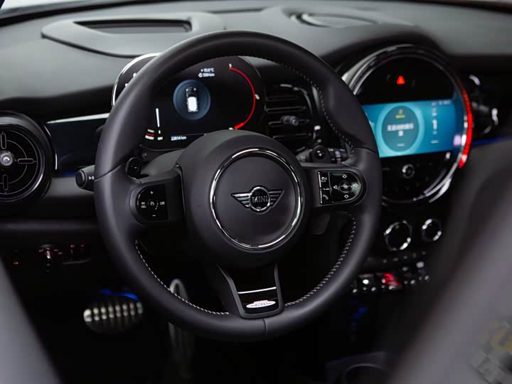 Mini Mini JCW, 2022 — фото 6 из 9