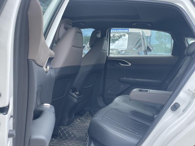 Changan Eado Plus, 2025 — фото 9 из 10