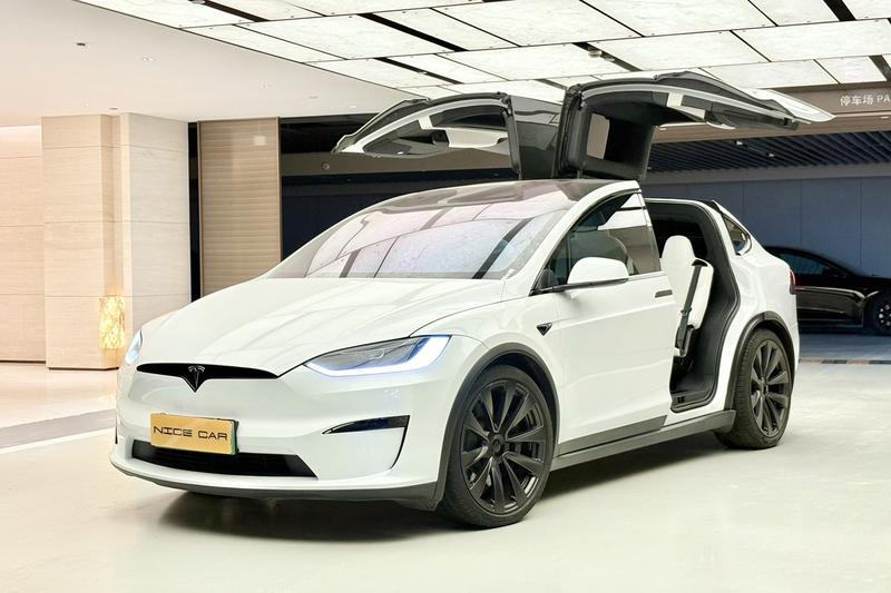 Tesla Model X, 2023 — купить в Нижнем Новгороде под ключ