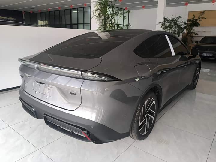 Changan Deepal L06, 2026 — фото 5 из 9