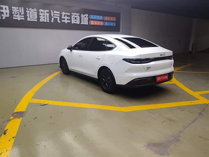 BYD Seal 05 DM-i Hybrid, 2025 — фото 9 из 9