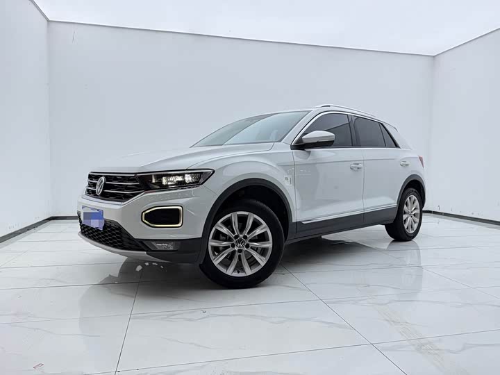 Volkswagen T-Roc, 2022 — купить в Санкт-Петербурге под ключ