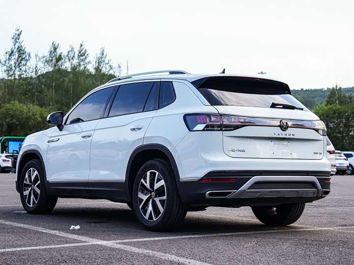 Volkswagen Tayron, 2022 — фото 3 из 9