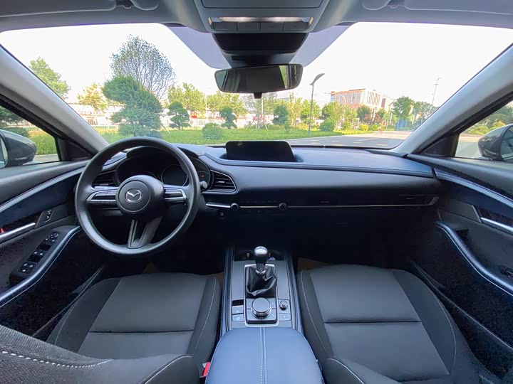 Mazda CX-30, 2024 — фото 5 из 9