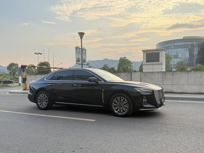 Hongqi H5, 2023 — фото 3 из 12