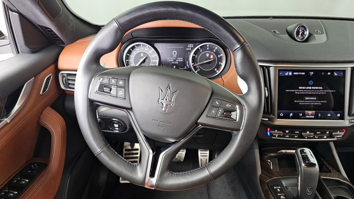 Maserati Levante, 2022 — фото 12 из 12