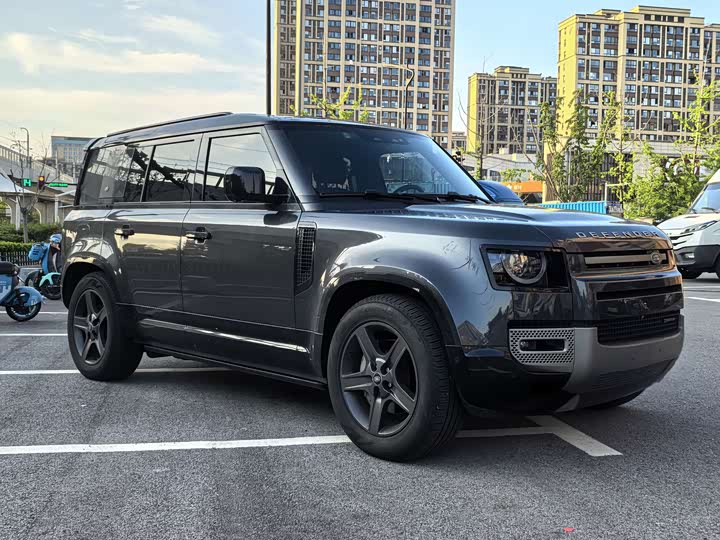 Land Rover Defender, 2022 — фото 4 из 9