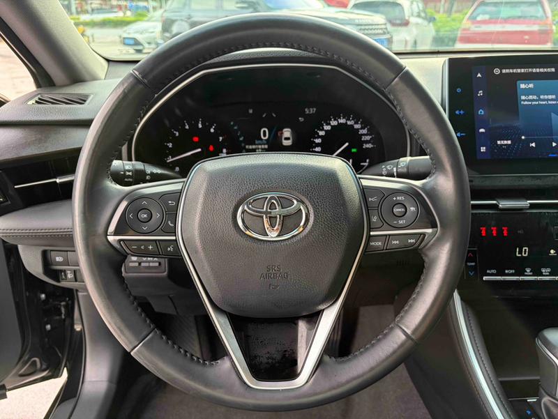 Toyota Avalon, 2023 — фото 10 из 12