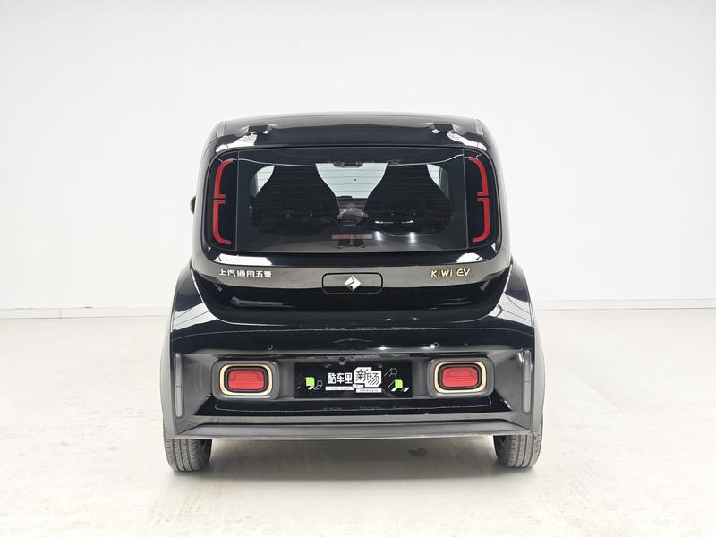 Baojun KiWi EV, 2022 — фото 6 из 12