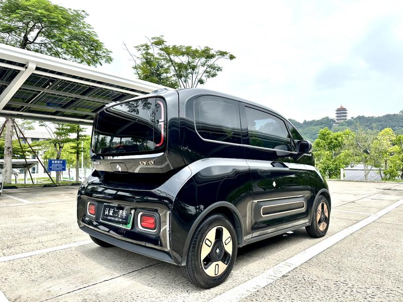 Baojun KiWi EV, 2024 — фото 7 из 12