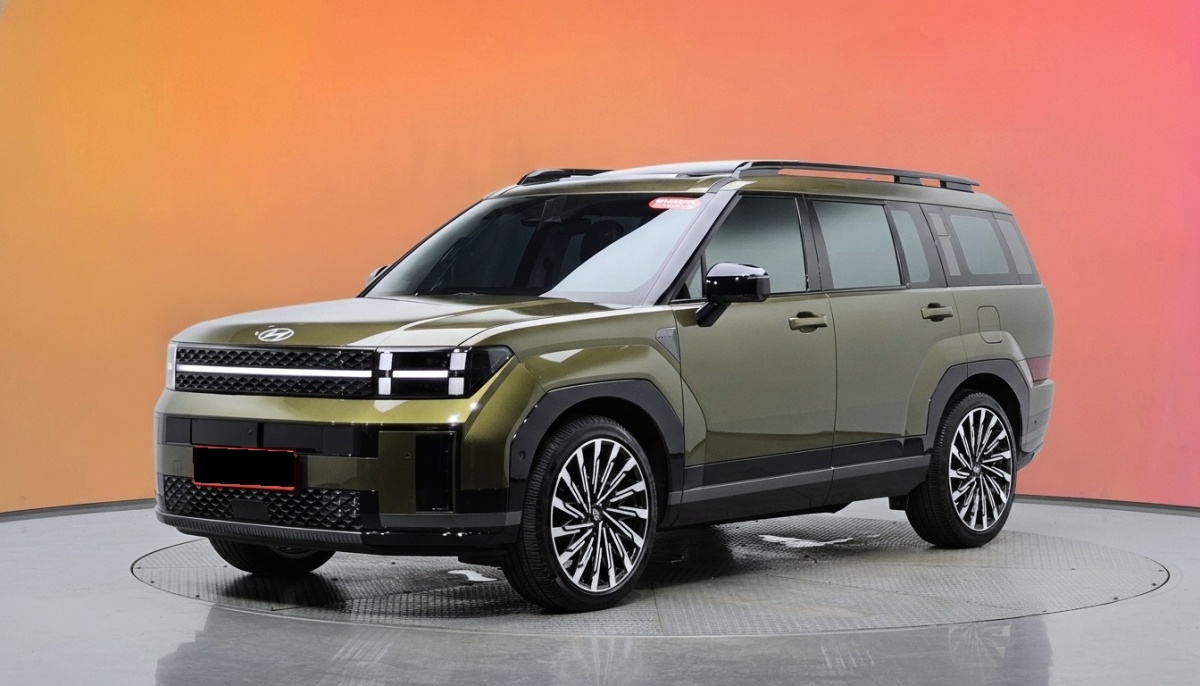 Hyundai Santa Fe, 2023 — купить в Саратове под ключ