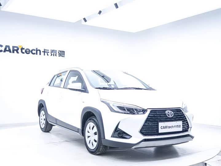 Toyota Yaris L Hatchback, 2022 — фото 7 из 9
