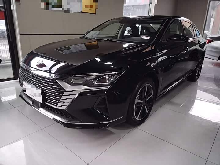 Dongfeng Aeolus Yixuan Max, 2023 — купить в Калуге под ключ