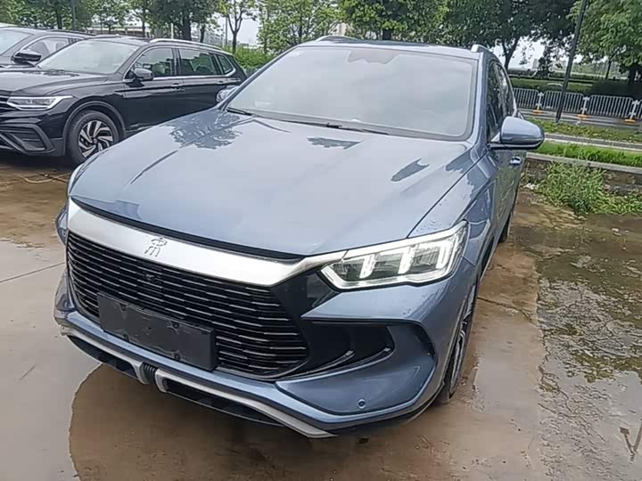 BYD Song Pro Hybrid, 2024 — фото 2 из 9