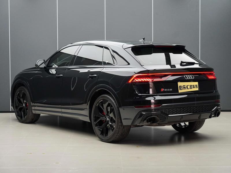 Audi RS Q8, 2023 — фото 3 из 12