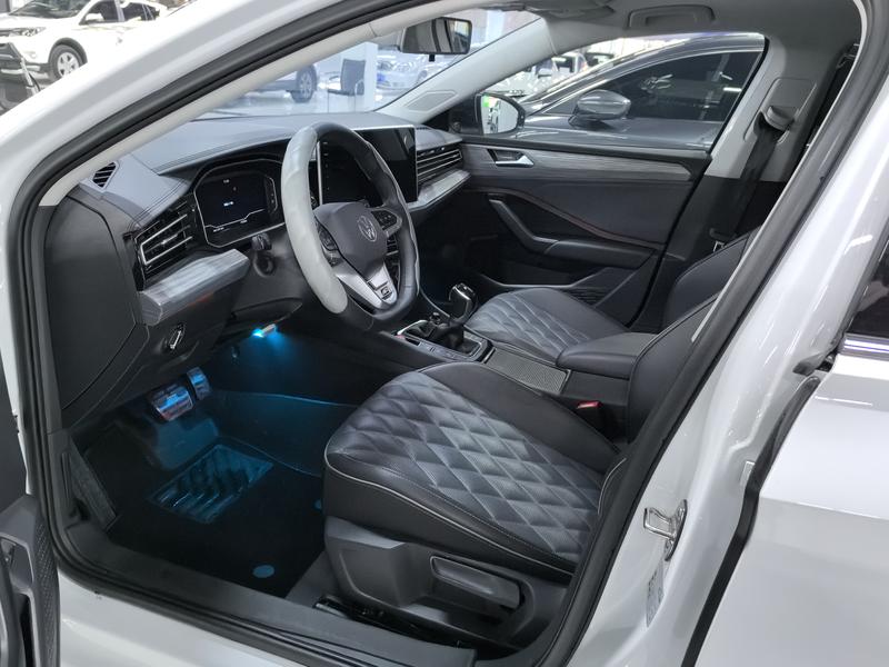 Volkswagen Sagitar L, 2023 — фото 9 из 11