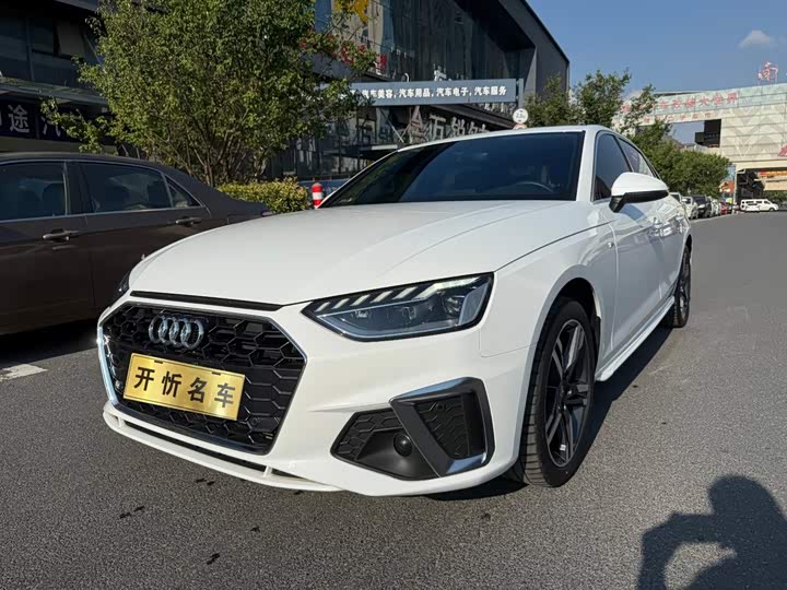 Audi A4L, 2021 — купить в Костроме под ключ