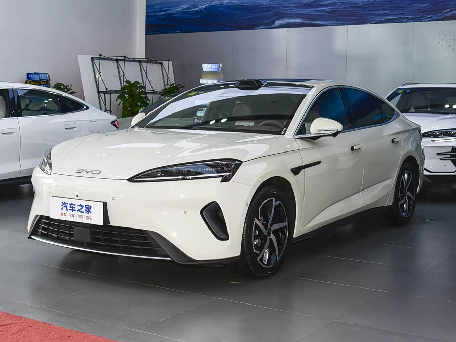 BYD Seal 07 DM-i Hybrid, 2026 — купить в Оренбурге под ключ