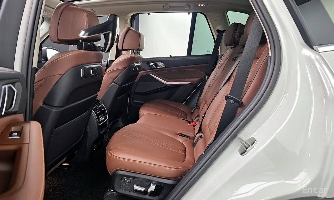 BMW X5, 2023 — фото 12 из 12